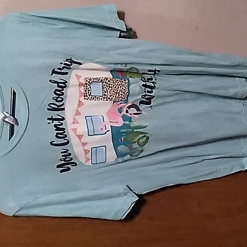 Tee